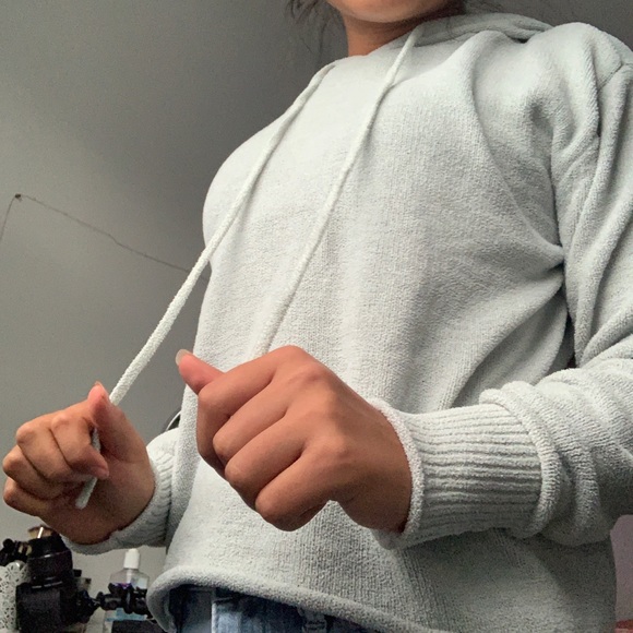 Light blue and light pink hoodie - Picture 4 of 5